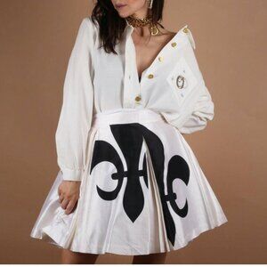 Club Monaco White & Black Skater Fleur de Lis Skirt‎ Size 0
